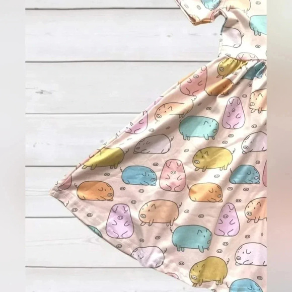 Girls Piggy Dress New Size 4t - Picture 3 of 3